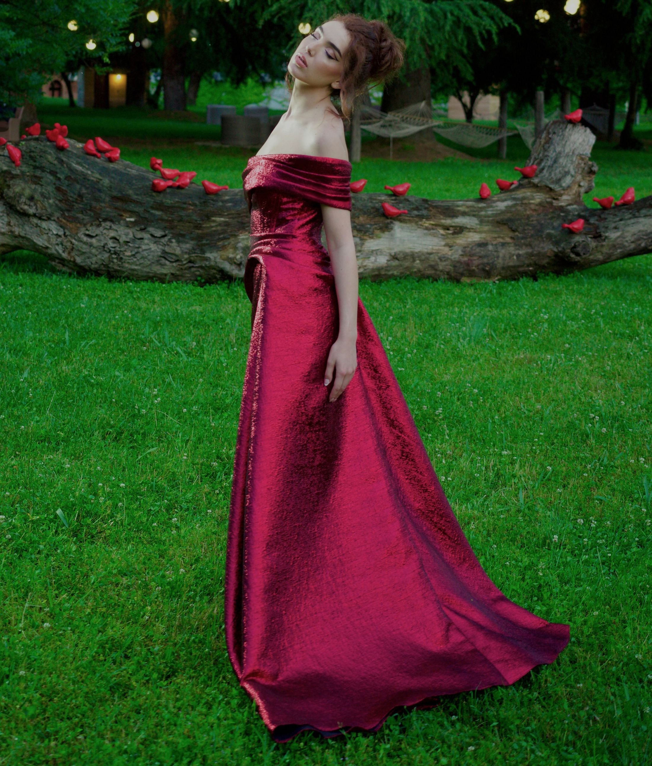 Haute Couture, Elegant Dress, Classic Dress