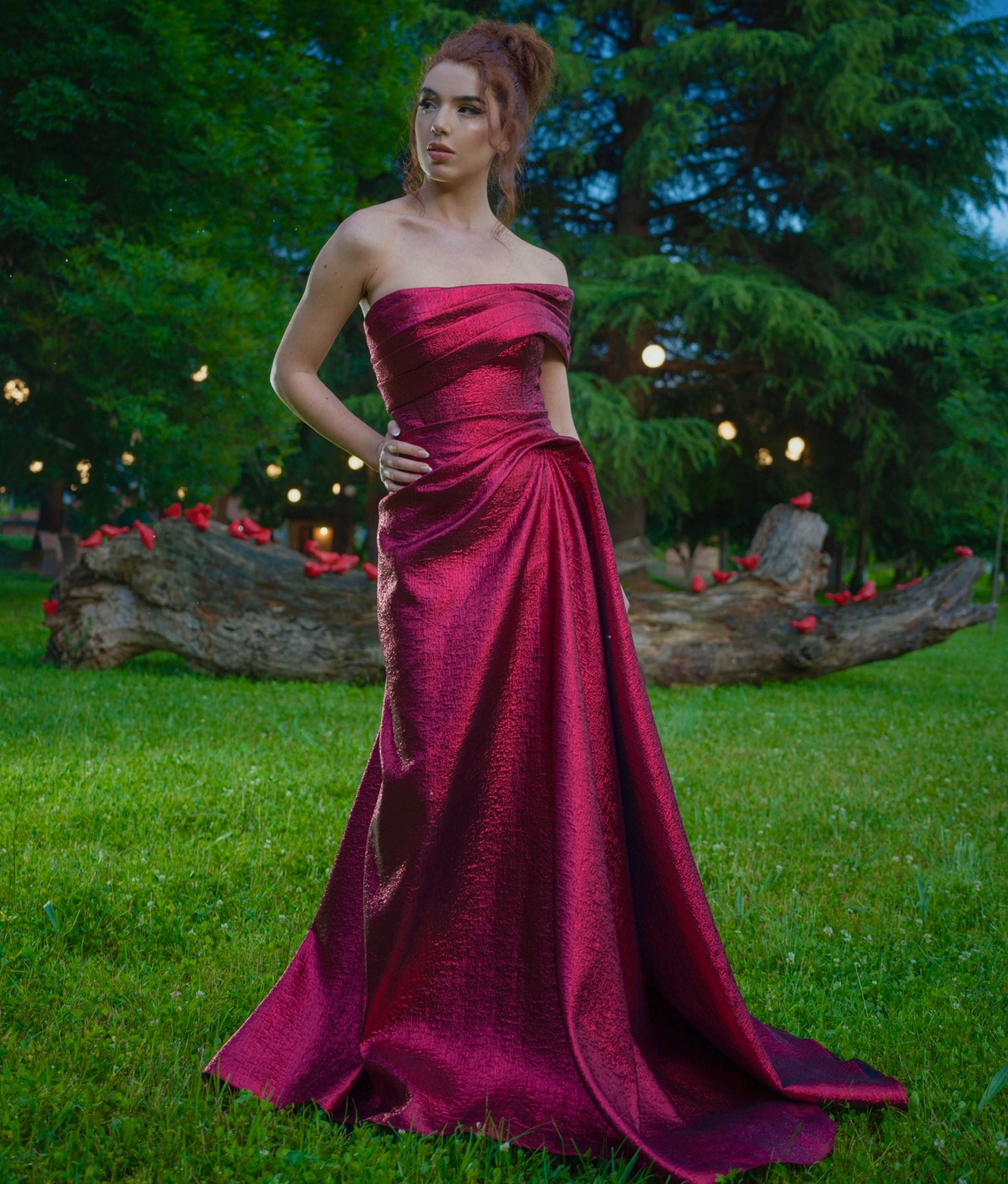 Haute Couture, Elegant Dress, Classic Dress